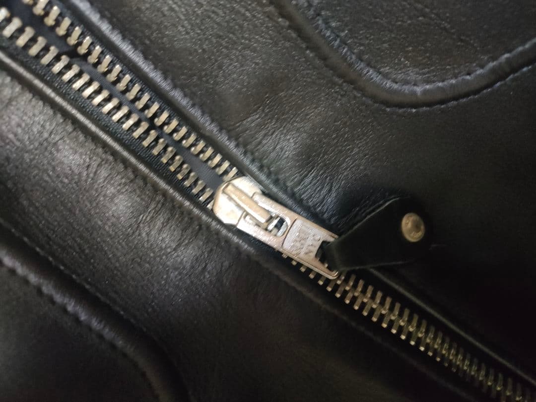 新品同様　schott　ポリスマン　レザージャケット　激レア　サイズ38