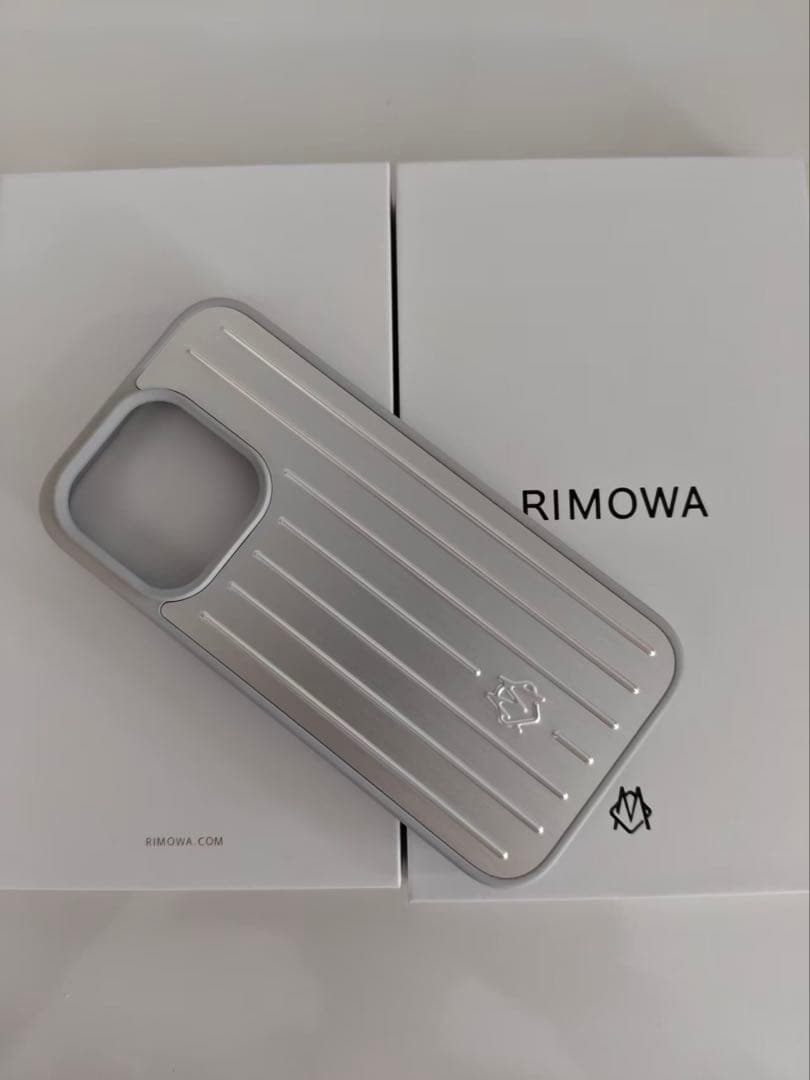 RIMOWA ストライプデザイン iPhone14proケース