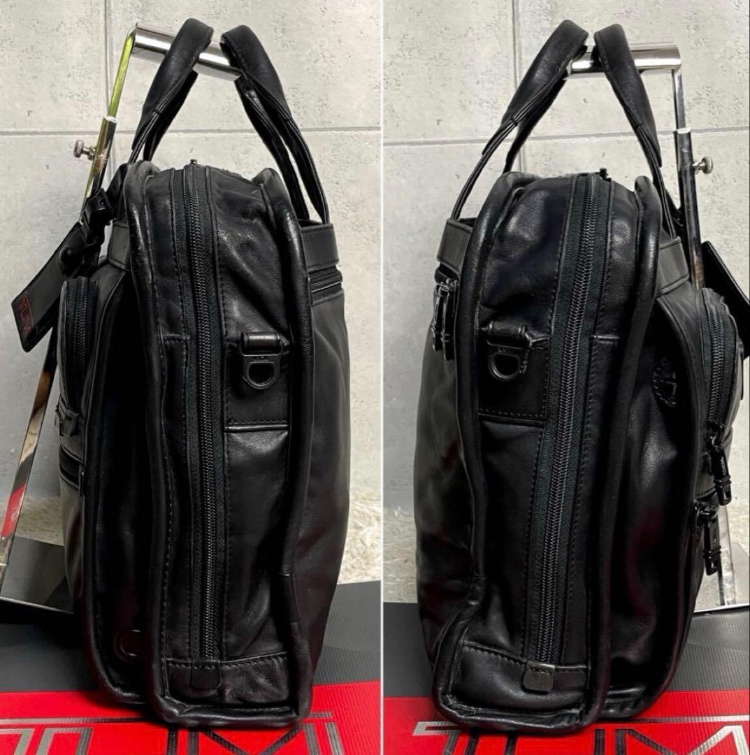 TUMI ブラックレザー ビジネスバッグ