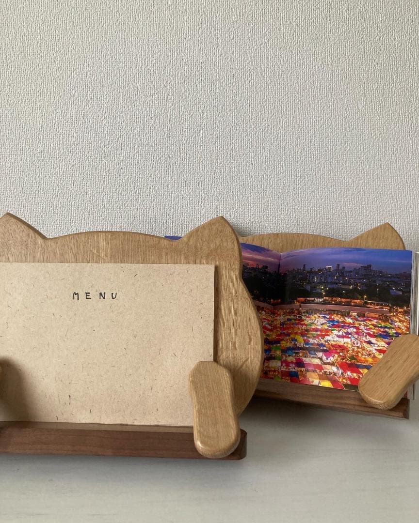 ねこちゃんスタンド（横目）