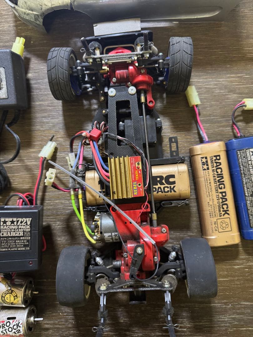 に*ン様 ラジコン　トヨタ　スープラ　部品パーツ多数　まとめ売り