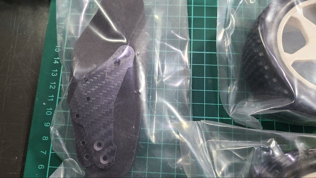 タミヤTT02Bタイプのフルベアリングフルオプション車