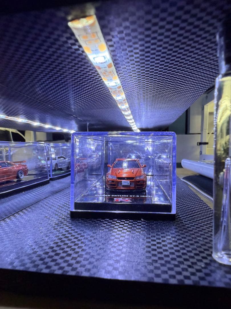 スカイライン GT-R 1/64スケール ミニカー