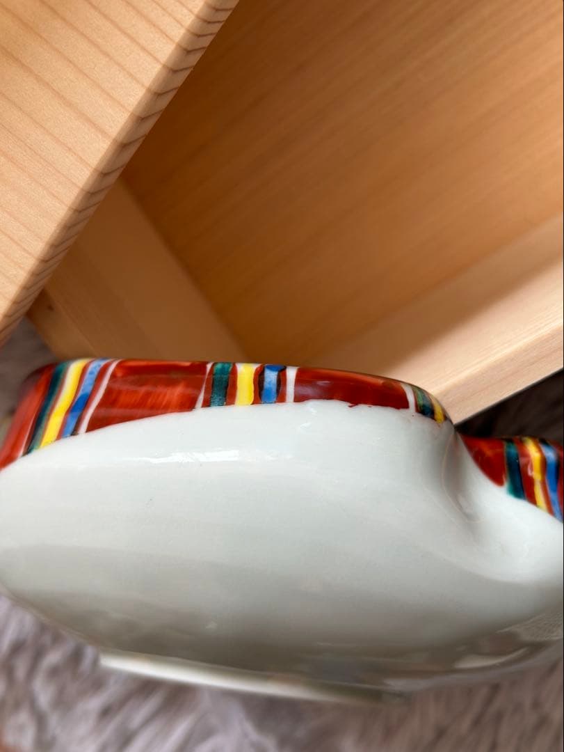 広永　赤絵　器