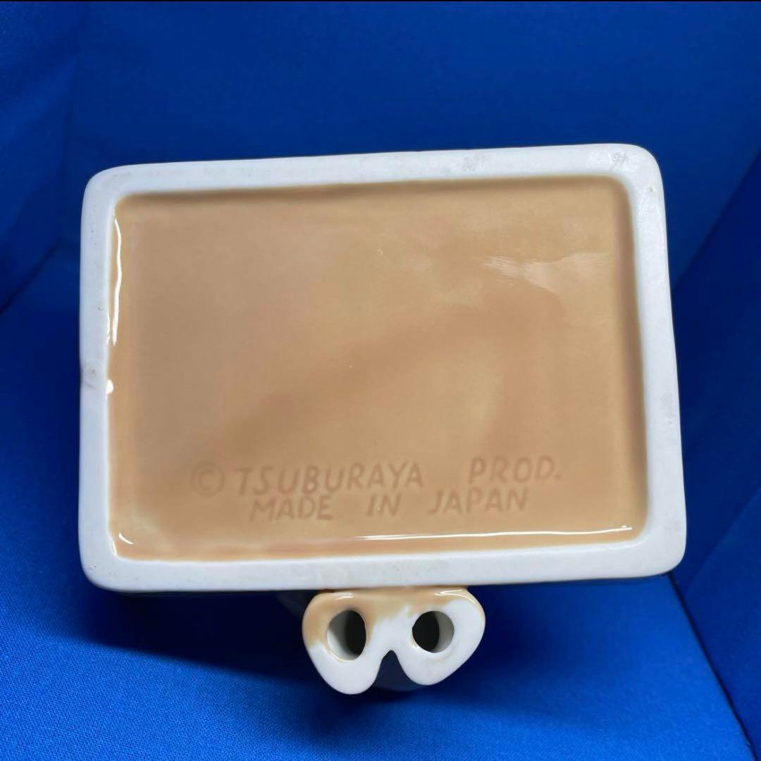 ウルトラマン［陶器・石鹸置き］