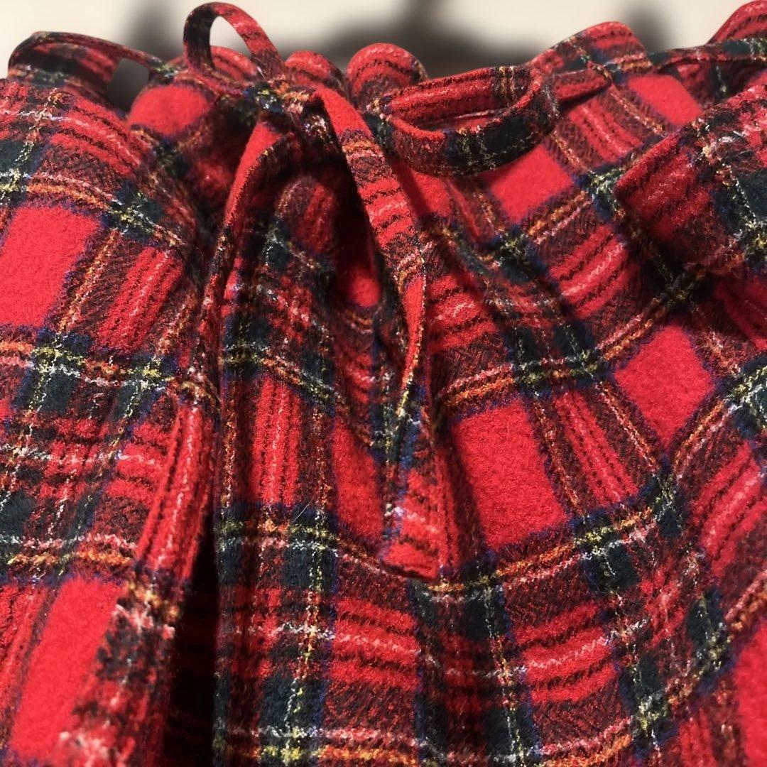 【美品】Ｒ＆Ｄ.M.Co- 赤と黒のチェック柄ポケットスカート