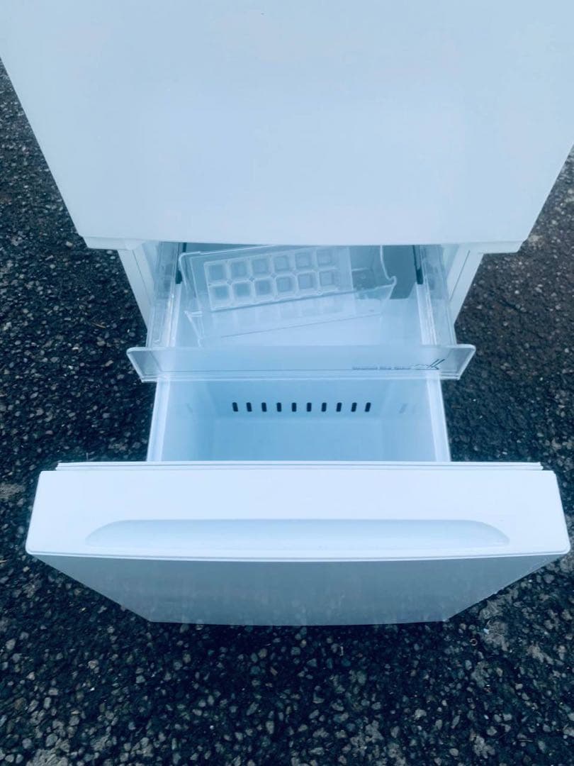 ♦YAMADA ノンフロン冷凍冷蔵庫【2019年製】YRZ-F15G1