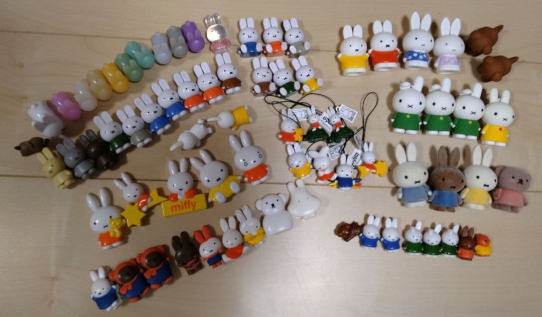 ミッフィーグッズ フィギュア他150点以上大量まとめ売り