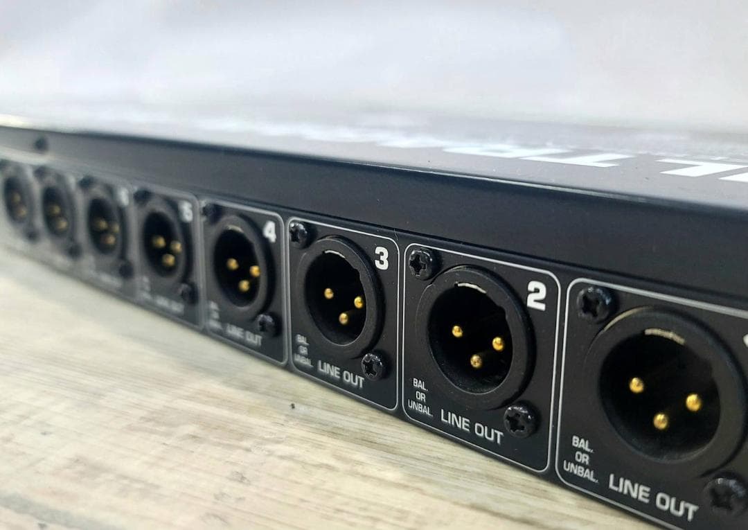 【美品】Behringer AD/DA コンバータ 8ch ADA8000 ①