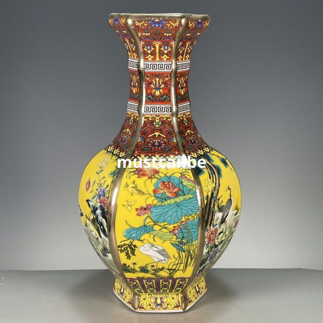 琺瑯黄色窓開け四季花鳥鶴六方花瓶 景徳鎮 陶磁器 装飾品 現代工芸品美術品 置物
