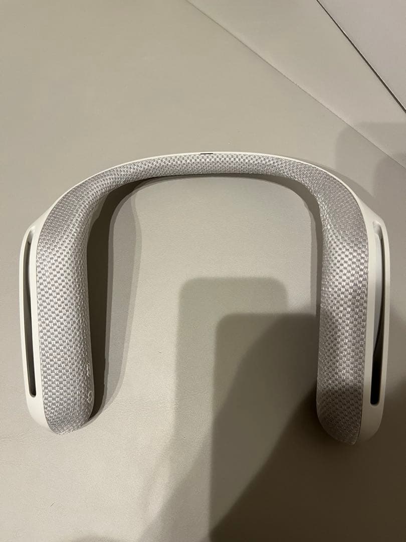 SONY SRS-WS1 ウェアラブルネックスピーカー