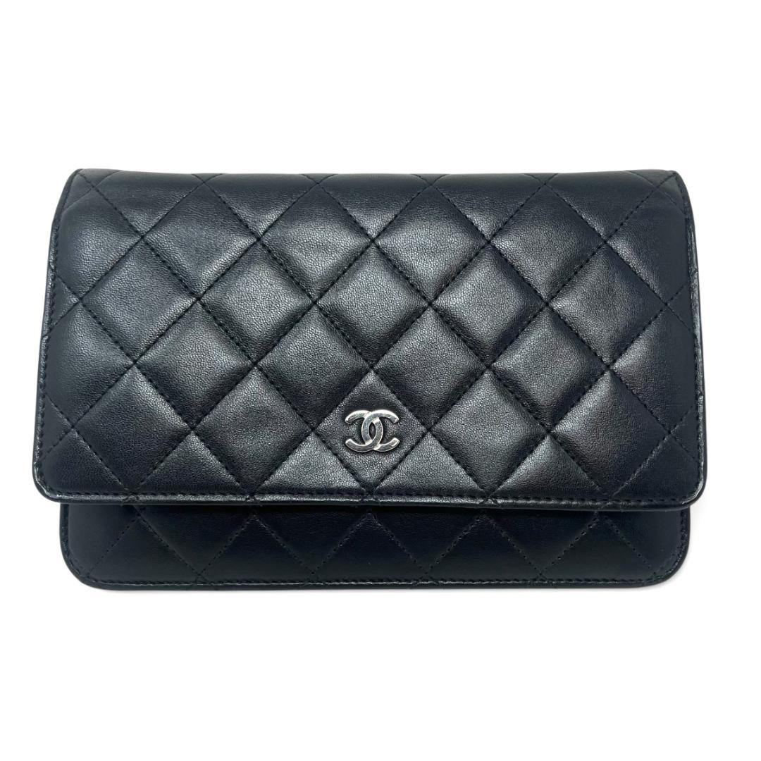 CHANEL シャネル ラムスキン マトラッセ チェーンウォレット 長財布