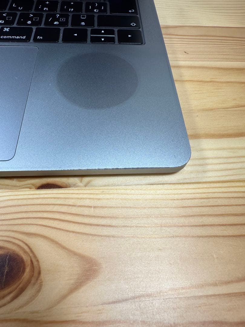 Apple MacBook Pro 13インチ 2019 i7/16GB/250