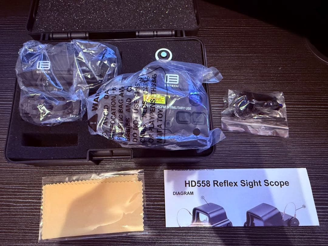 イオテックタイプのEXPS3(558)ホロサイトとG43マグニファイア 中古