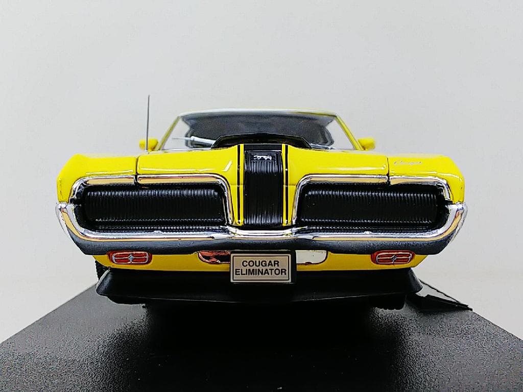 ウェリー 1/18 マーキュリー・クーガー・エリミネーター ダイキャストカー