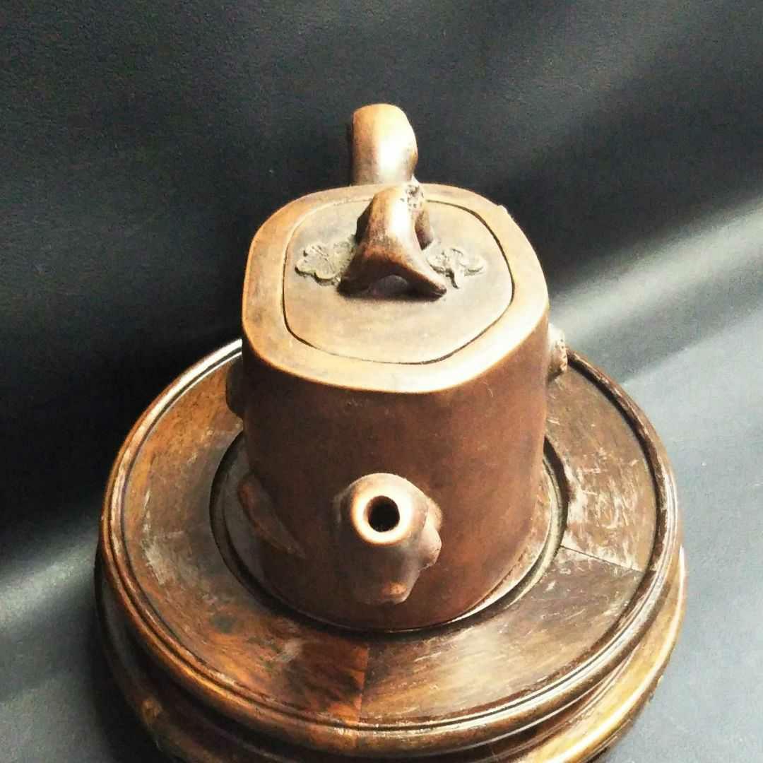 ※中国古美術/朱泥紫砂梅花紋茶壺/(底款:不明)