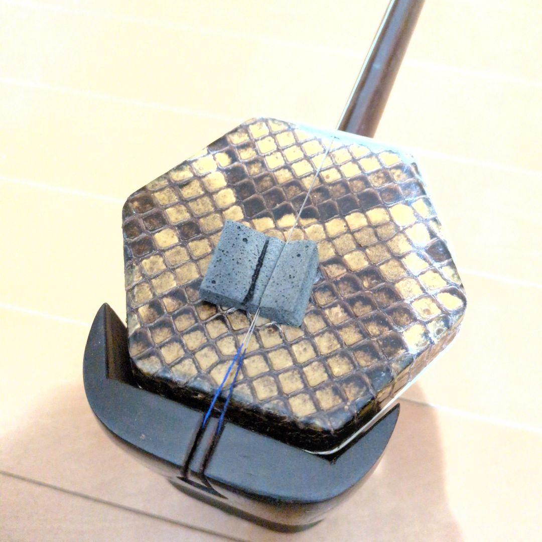 二胡 上海敦煌楽器 蛇皮 ハードケース付き上海民族楽器 中国伝統 弦楽器