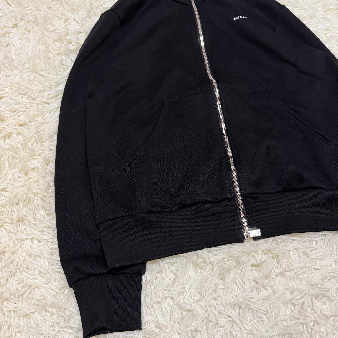 【即完売デザイン✨】TATRAS タトラス フェルダ フルジップパーカー 黒03