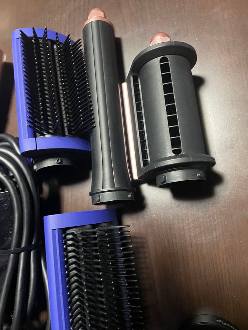 エアラップ　hs05 Dyson ヘアスタイラー　マルチスタイラー