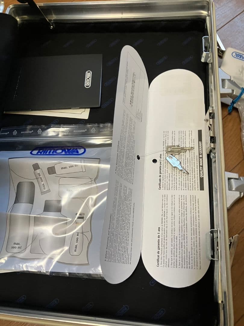 RIMOWA ビジネスバッグ　アタッシュケース