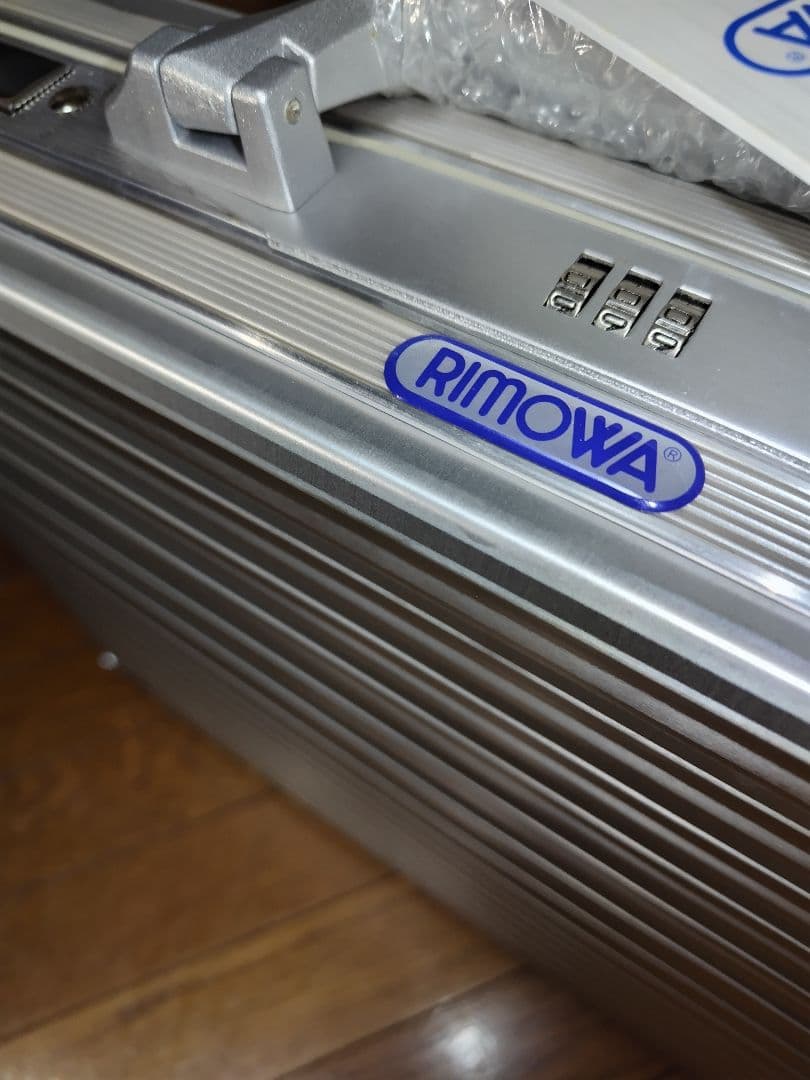 RIMOWA ビジネスバッグ　アタッシュケース