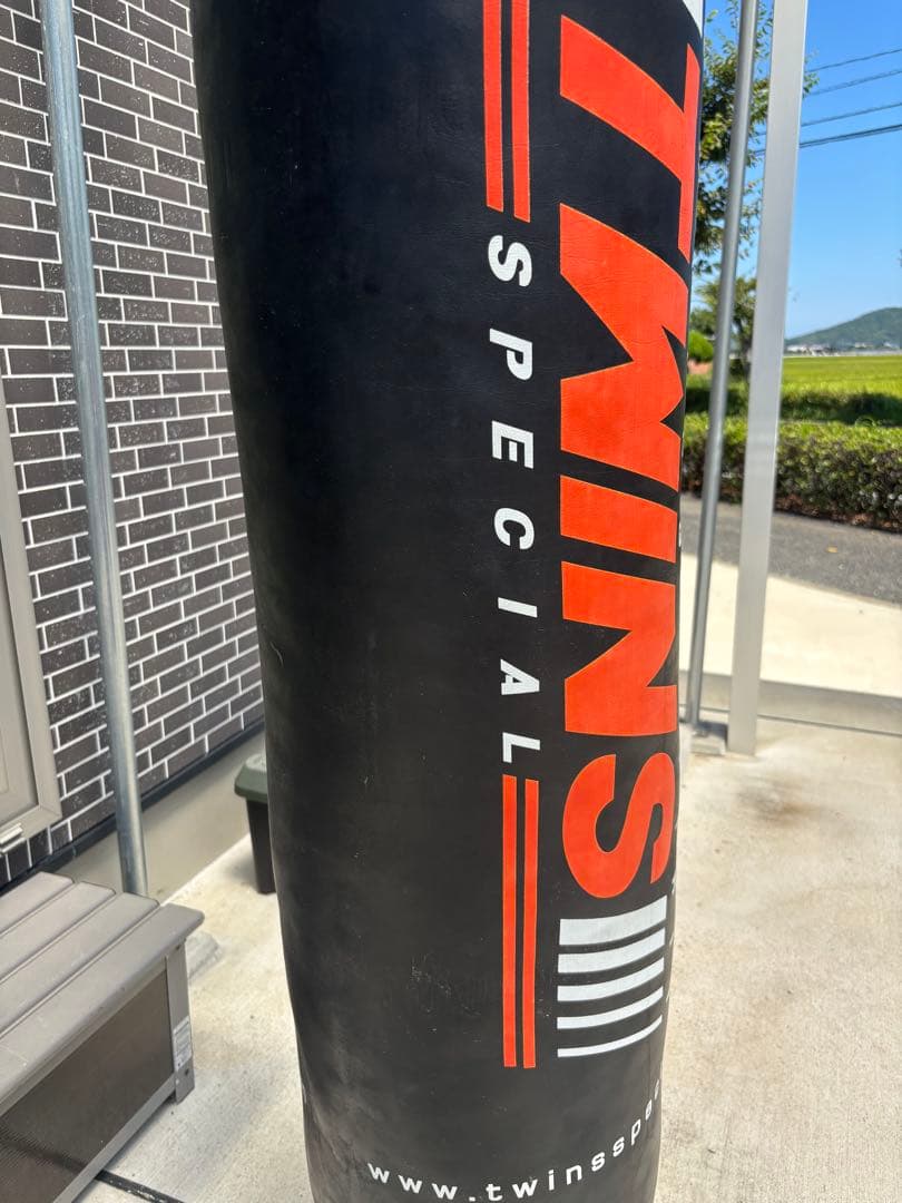 TWINS製サンドバッグ　ボクシング　BOXING サンドバッグ　トレーニング