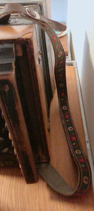 貴重 Antonin hlavacek louny アコーディオン 証書付