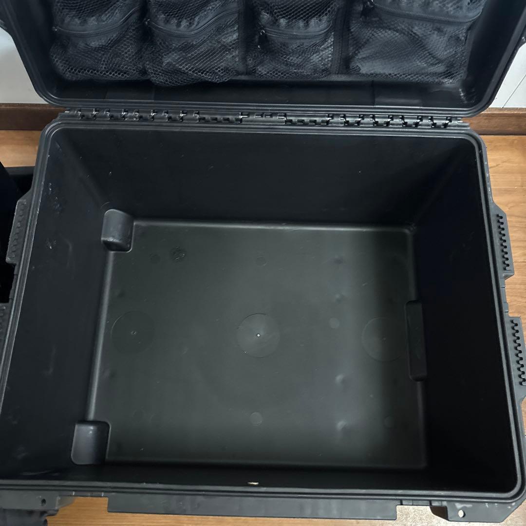 米軍放出品　PELICAN STORM CASE IM2750 ペリカンケース②