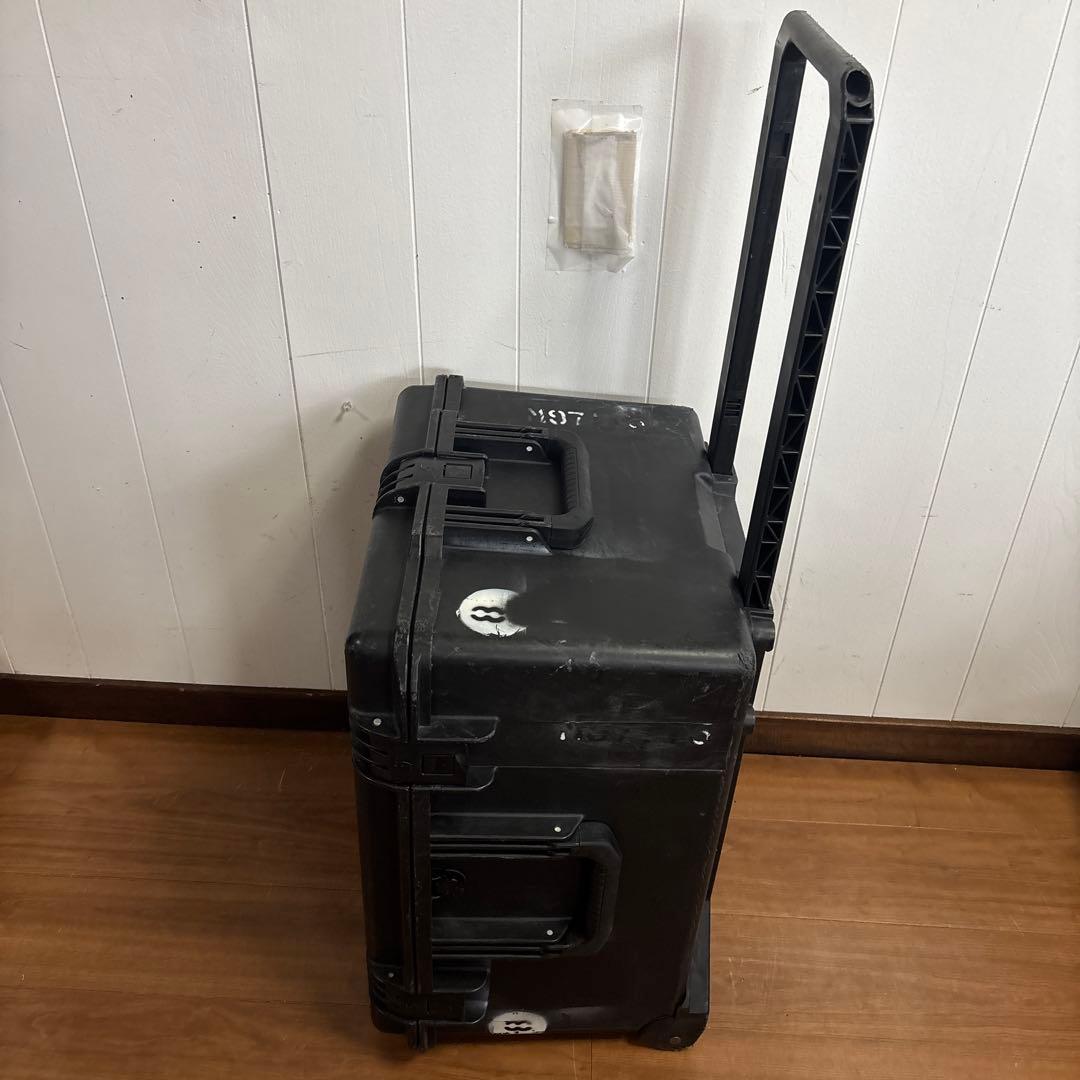 米軍放出品　PELICAN STORM CASE IM2750 ペリカンケース②