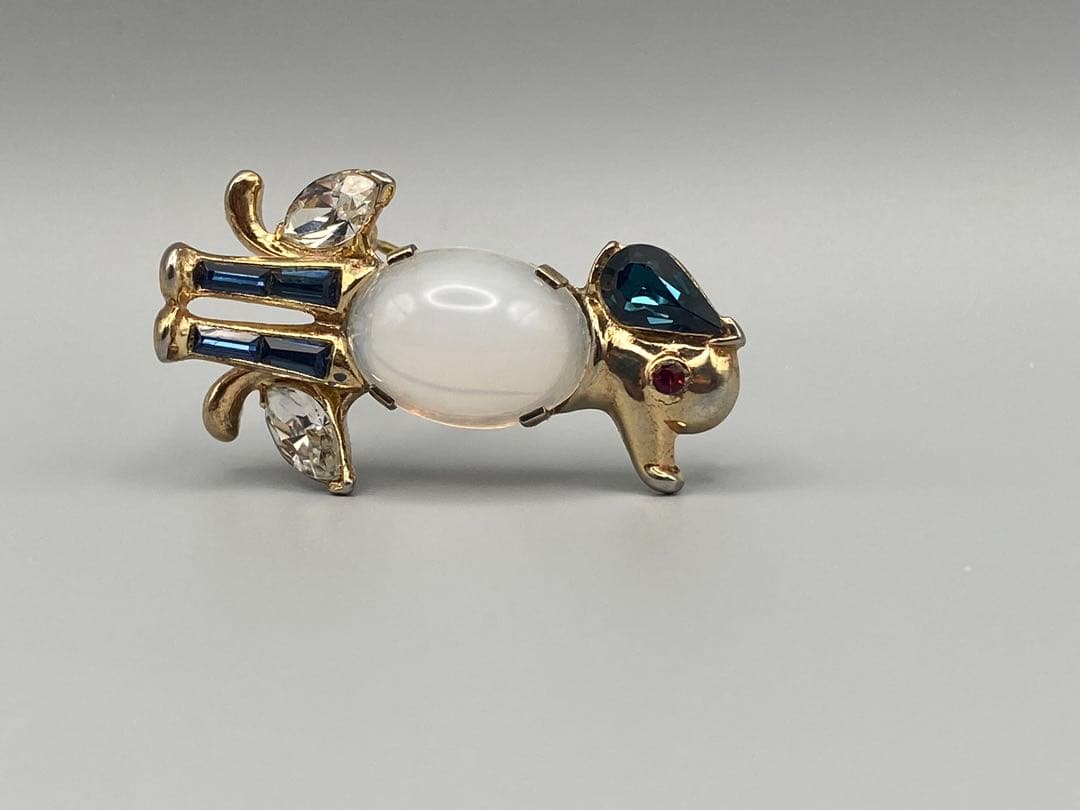 lotuscloud 2450⭐️TRIFARI トリファリ ブローチ ビンテージ