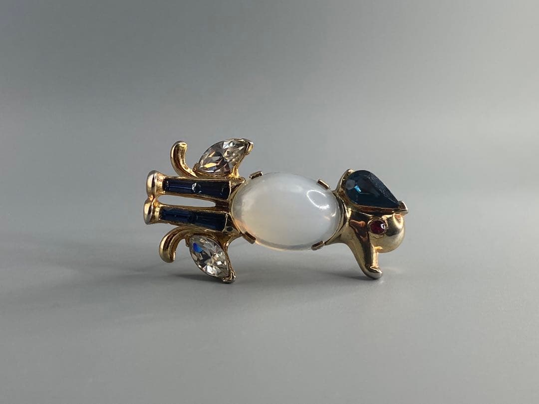 lotuscloud 2450⭐️TRIFARI トリファリ ブローチ ビンテージ