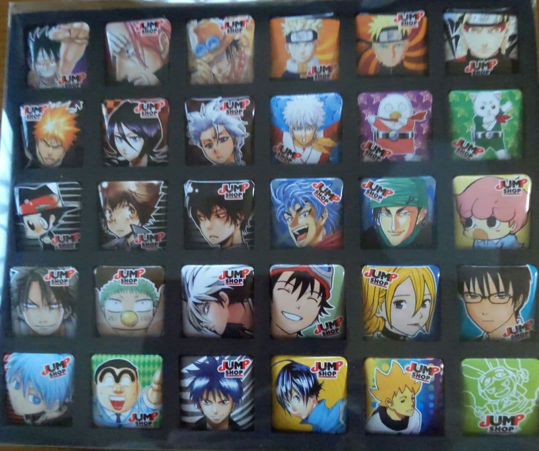 ジャンプショップ缶バッチ30個セット　非売品