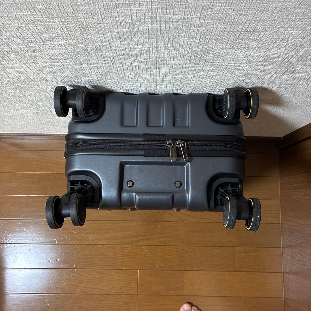 DELSEY PARIS デルセー キャリーケース　機内持込サイズ