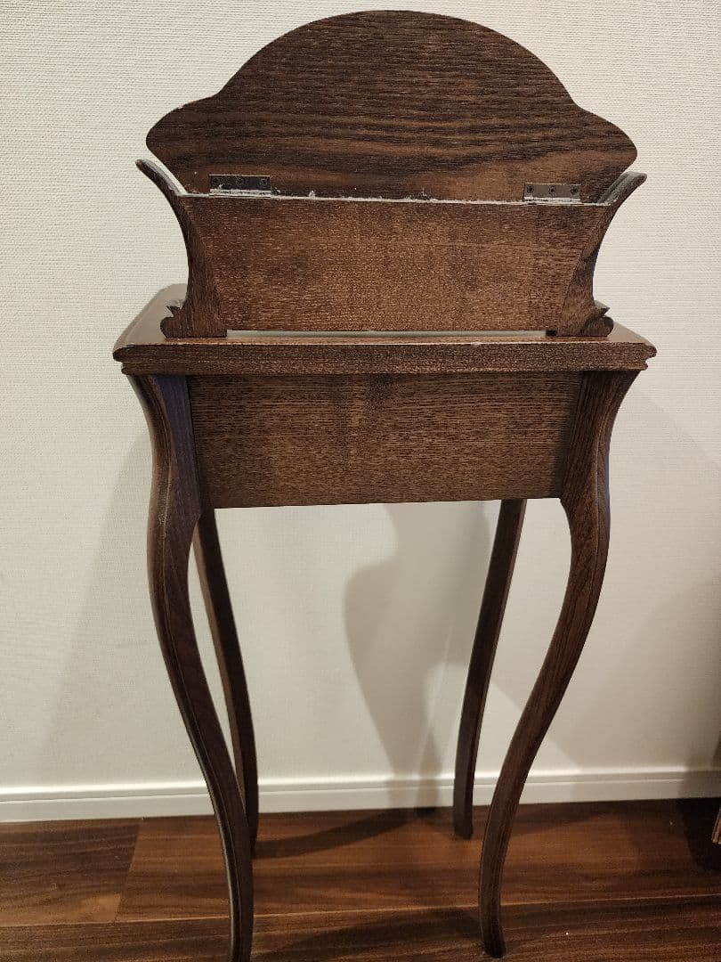 猫脚　アンティーク木製ドレッサー ミラー付き