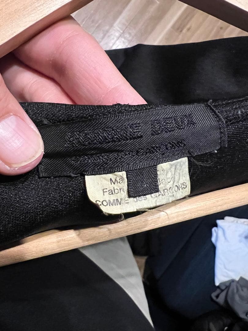 ブラックコムデギャルソン　パーカー