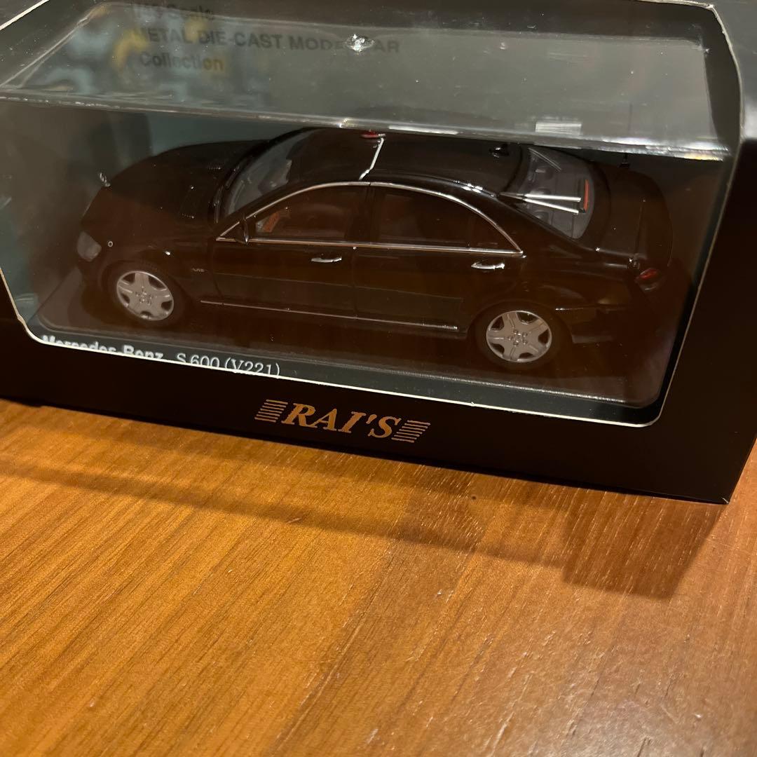 レイズ　1/43 ベンツS600 ヒコセブン　要人警備車両