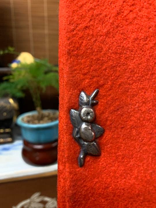 開運　赤財布　銀細工　ビンテージ　江戸時代の財布？　たばこ入れ？　布製