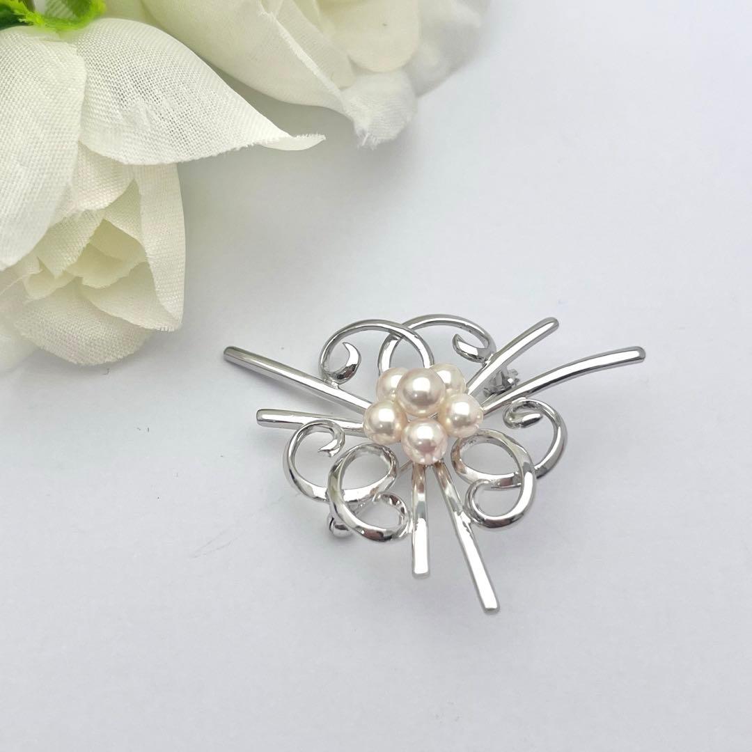 ☆美品☆ミキモト　パール　シルバー　ブローチ　皇室御用達ブランド