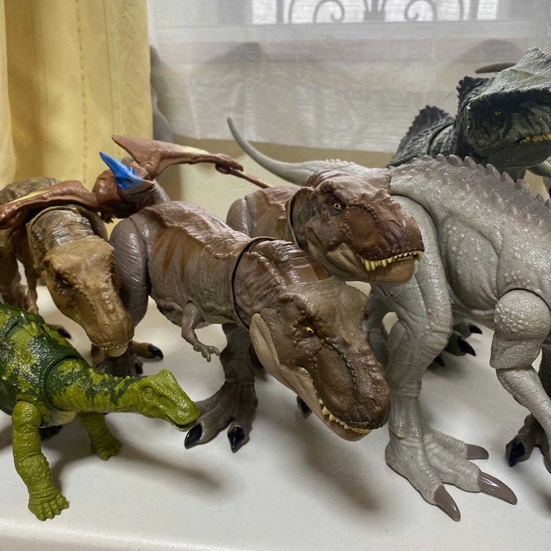 マテル　ジュラシックパーク　ワールド　恐竜　フィギュア　人形　まとめ売り　40体