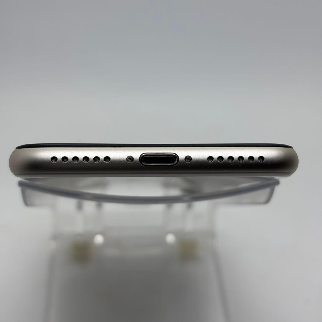 整備済美品 iPhone SE3 128GB 外装新品FB0711018