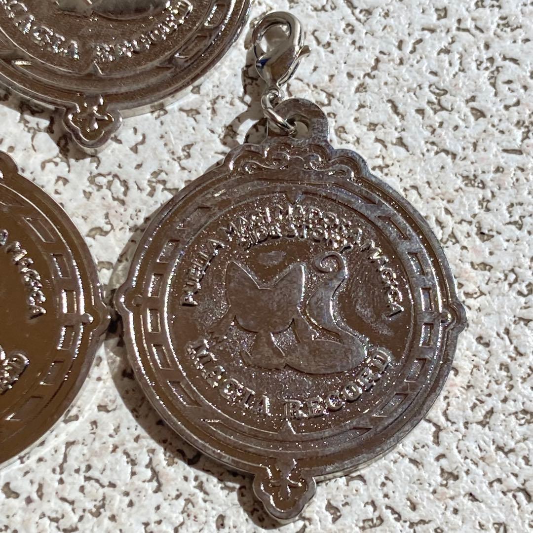 まどマギ　メタルチャーム　5個まとめ　キュゥべえ　マギアレコード