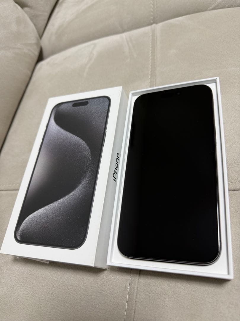 iPhone 15 Pro Max 256GB AppleCARE+ 加入済