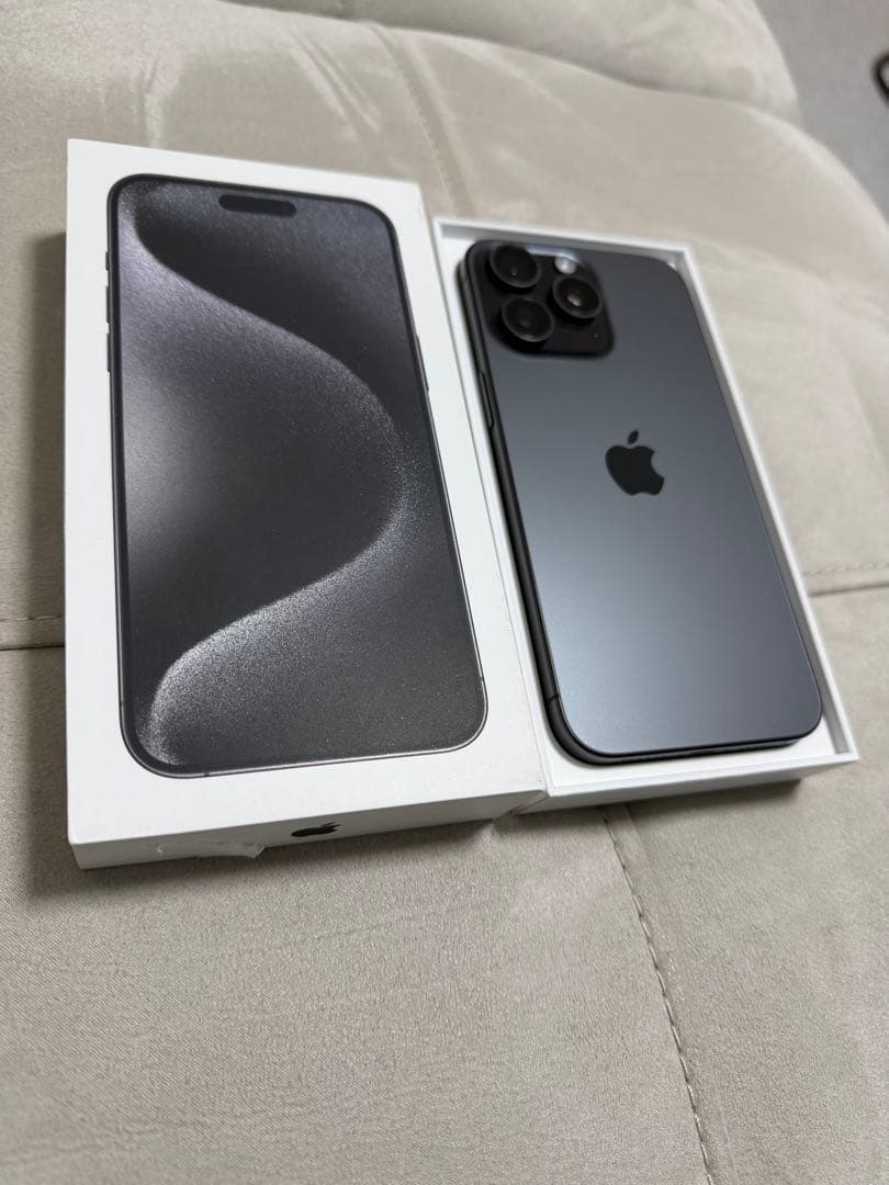 iPhone 15 Pro Max 256GB AppleCARE+ 加入済