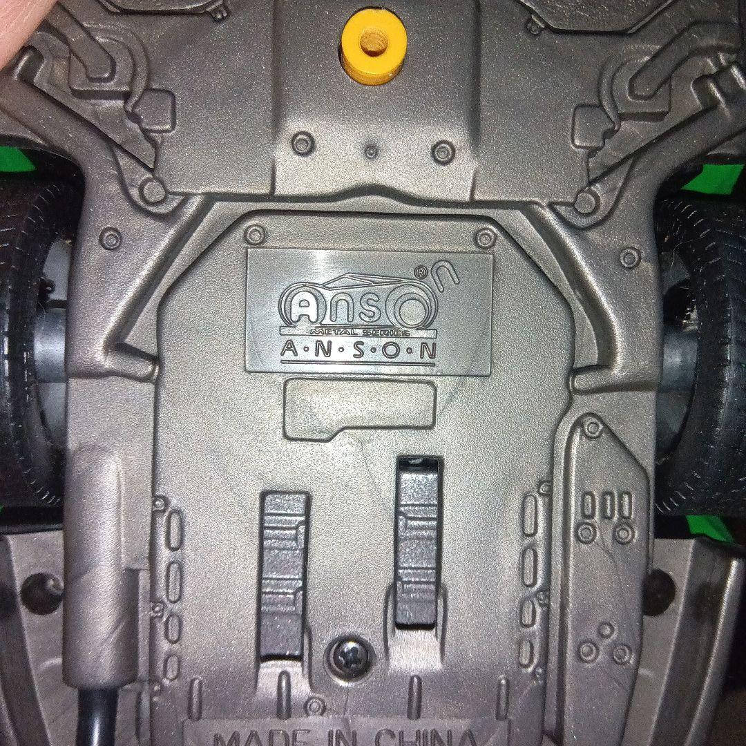 グリーン カレラ2 　ポルシェ　911 1/18ミニカー