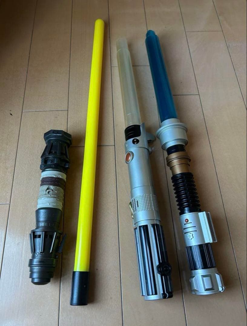 スターウォーズ ライトセーバー&カイバークリスタル