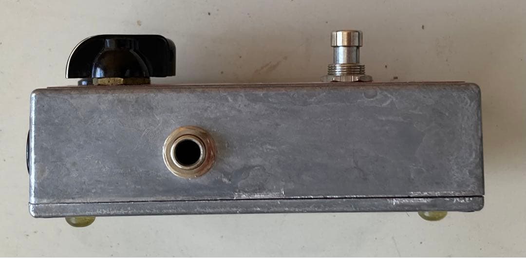 エフェクター　トレモロ　フレットウェア「 Vintage Tremolo」英国製