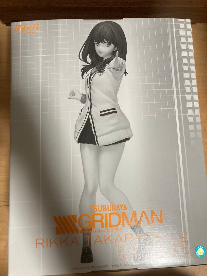 宝多六花 1/6スケールフィギュア