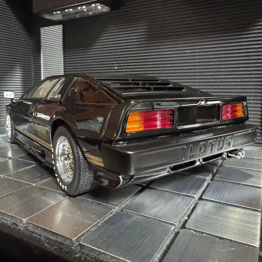 絶版未展示品 オートアート 1/18 ロータス エスプリ ターボ S2 ブラック