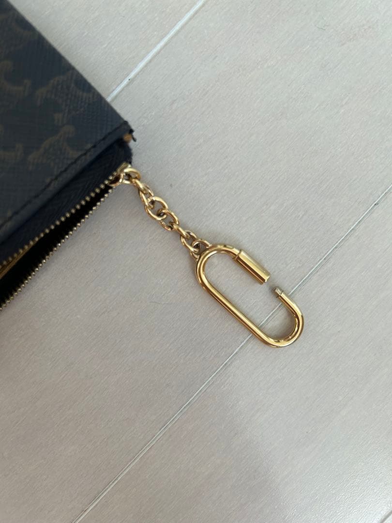 CELINE トリオンフ ケース