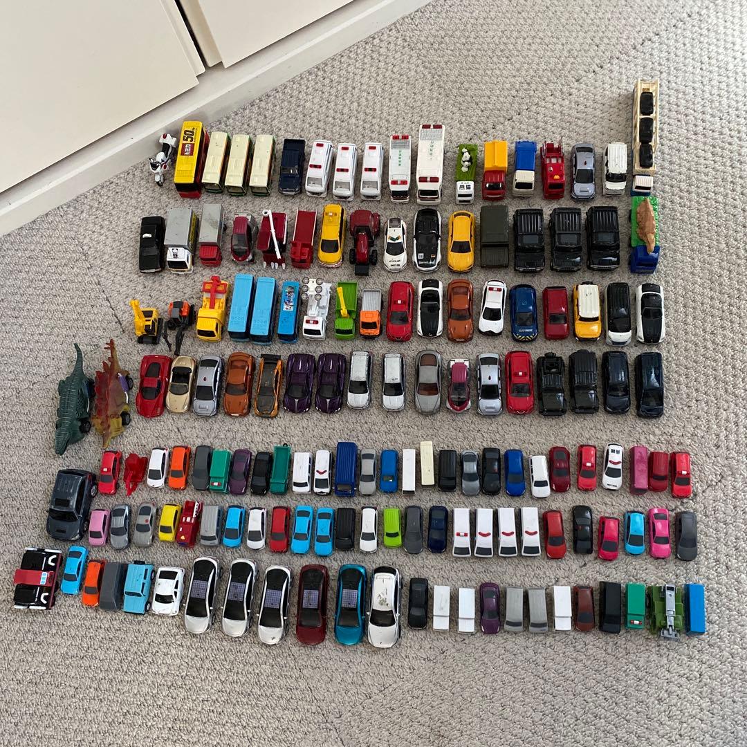 トミカ　ミニカー　多数　まとめ売り　車　おもちゃ　玩具　トーマス　トラック